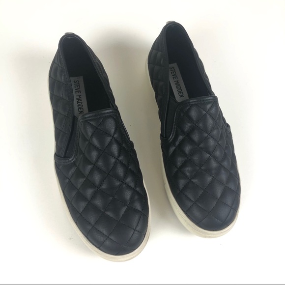 steve madden black quilted shoes